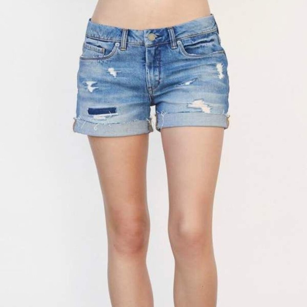 Preowned Blank NYC Tomboy Shorts Distressed Cuffed Jean Shorts, Size 25